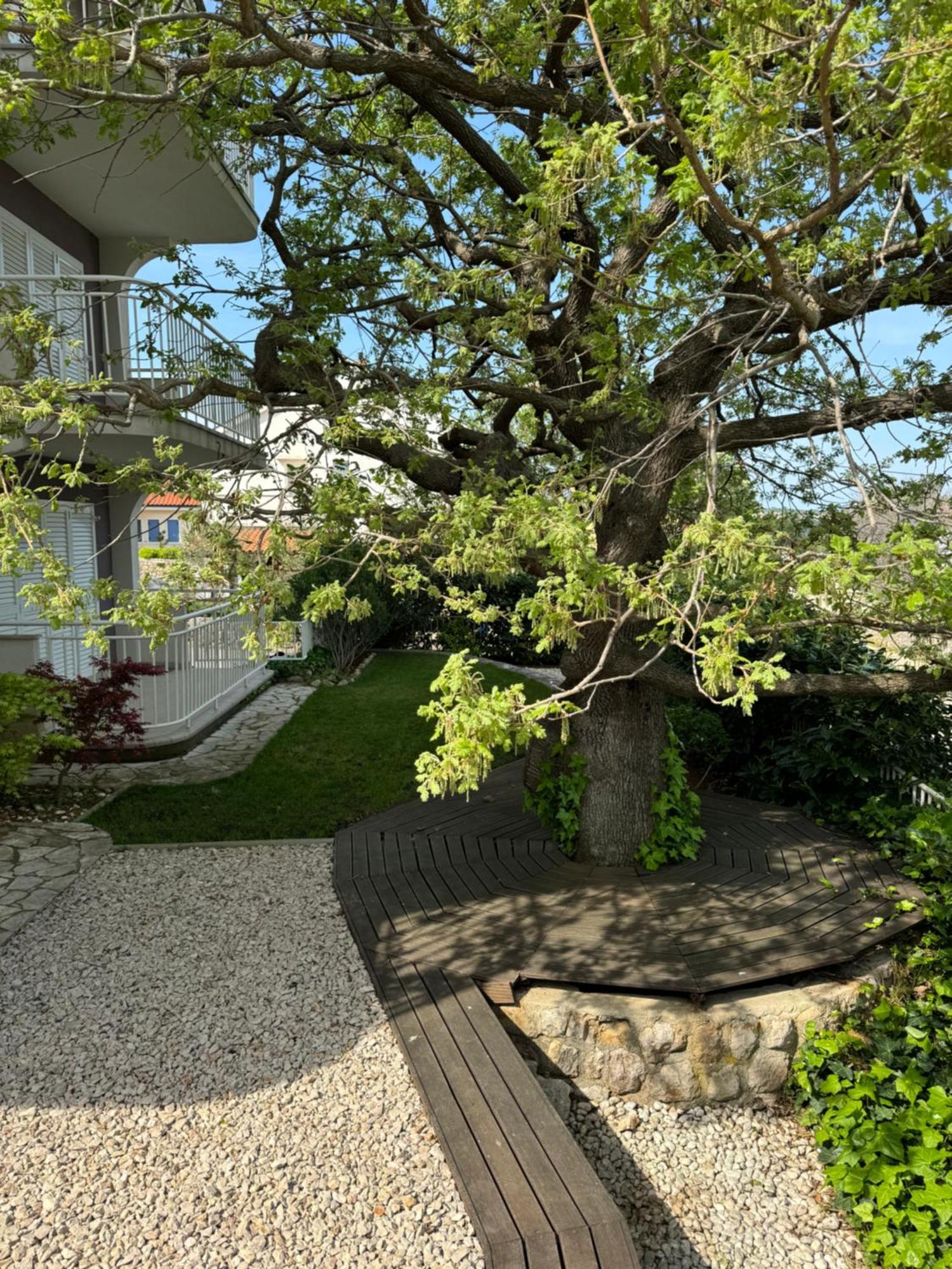 Apartmani Marija Klimno A Exterior foto